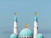Teleblick zur Masjid Al-Muttaqin Moschee - Koh Chen - Kambodscha
